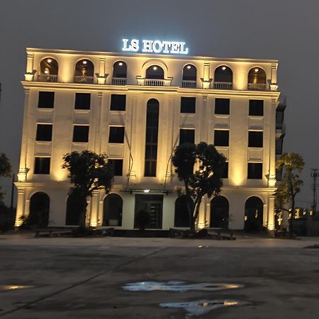 Ls Hotel Phu Ly Bagian luar foto